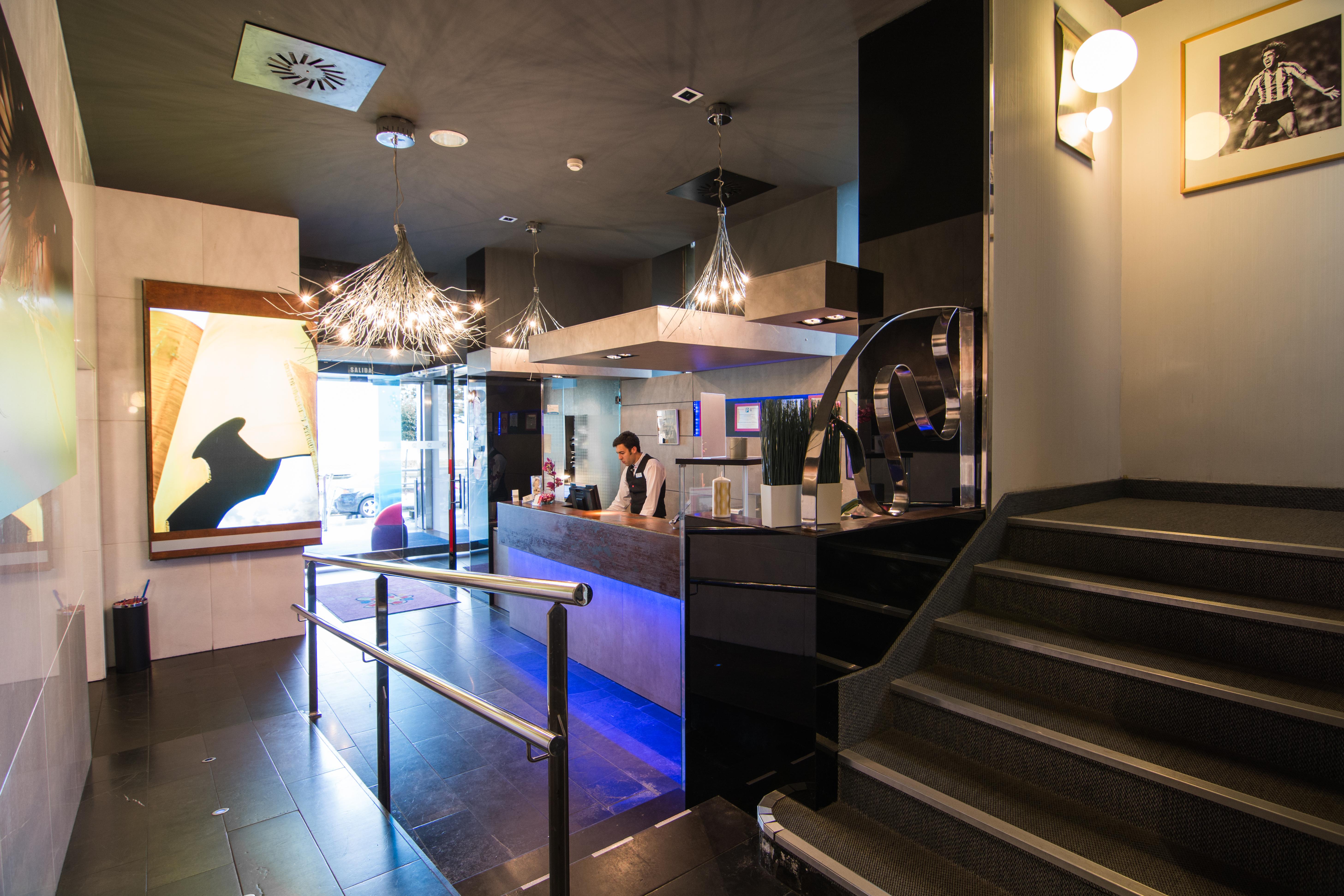 Petit Palace Tamarises Getxo Bagian luar foto